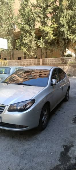 هيونداي افانتي 2009 - صورة 3