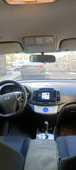 هيونداي افانتي 2009 - صورة 4