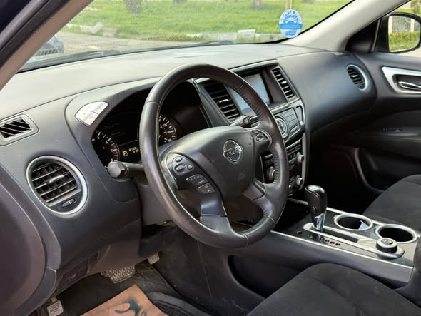 نيسان باثفندر 2015