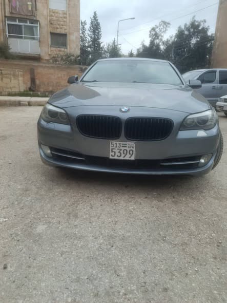 بي ام دبليو 550 2012