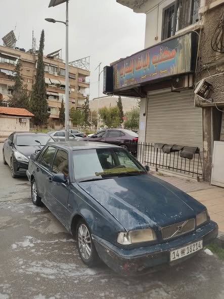 فولفو 460 1993 - صورة 1