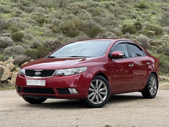 كيا فورتي 2010 - صورة 1