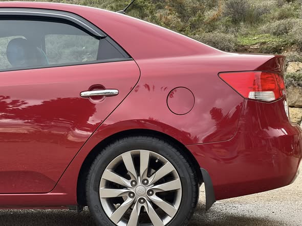 كيا فورتي 2010 - صورة 2