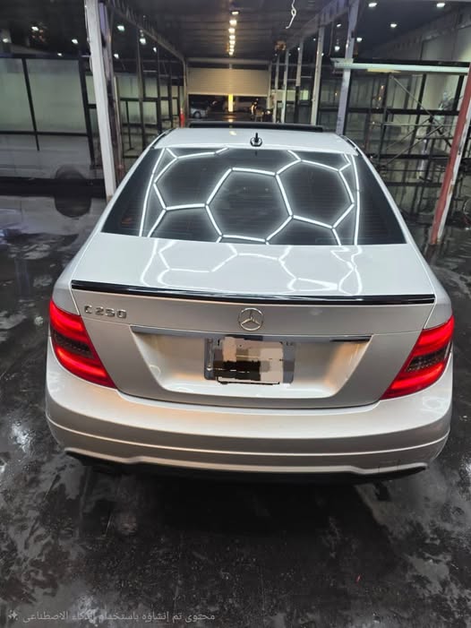 مرسيدس C250 2012