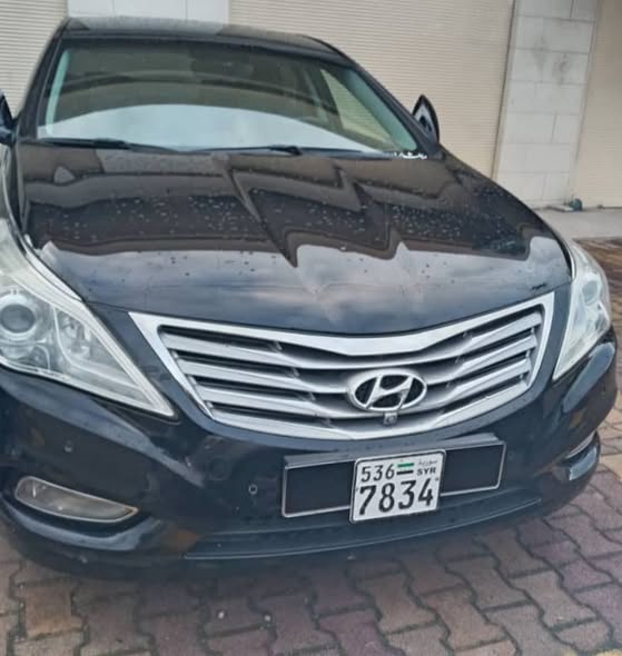 هيونداي أزيرا 2011