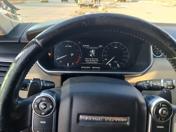 رنج روفر سبورت 2015 - صورة 2