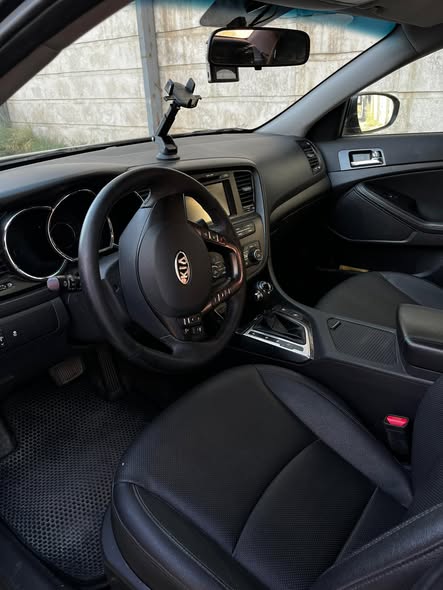 كيا اوبتيما 2012