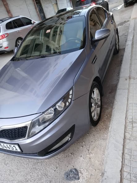 كيا اوبتيما 2011 - صورة 1