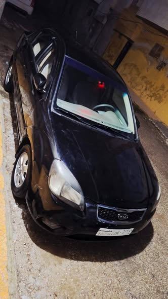 كيا ريو 2010 - صورة 1