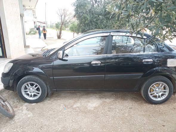 كيا ريو 2009 - صورة 3