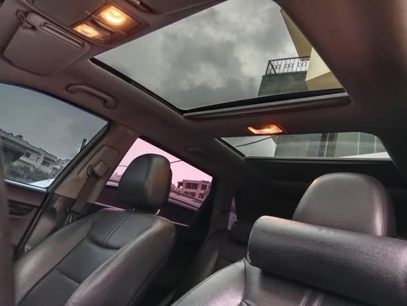 كيا سورينتو 2010 - صورة 5