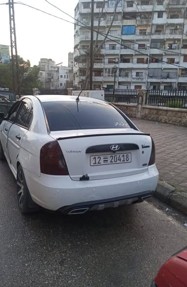 هيونداي فيرنا 2006 - صورة 2