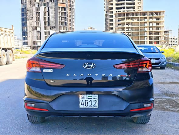 هيونداي إلنترا 2019