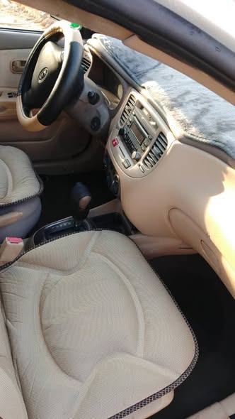 كيا ريو 2008 - صورة 5