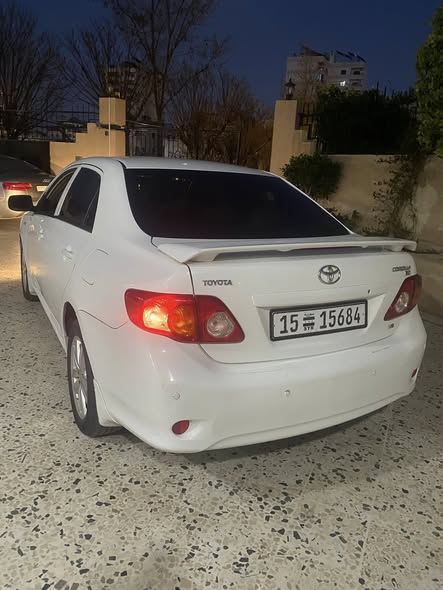 تويوتا كورولا 2009 - صورة 3