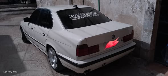 بي ام دبليو 5 Series 1990