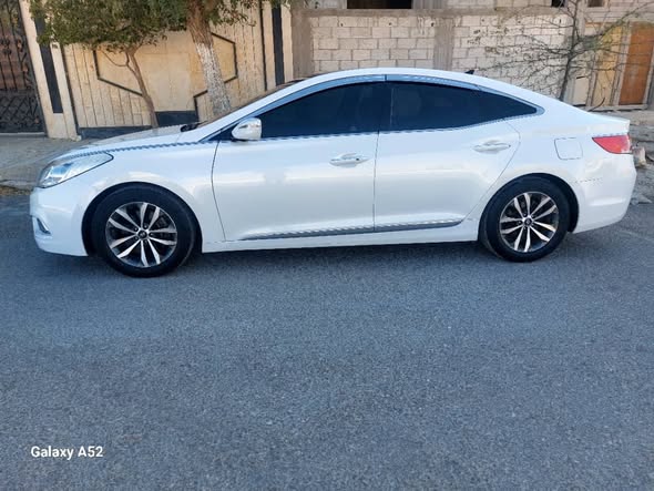 هيونداي أزيرا 2012 - صورة 3