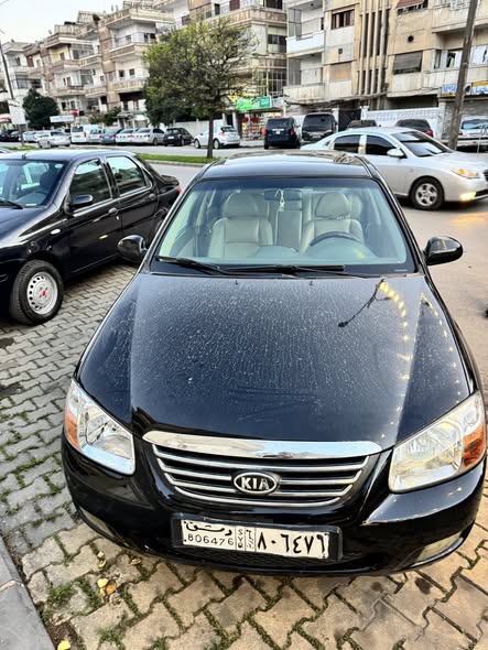 كيا سيراتو 2009 - صورة 1