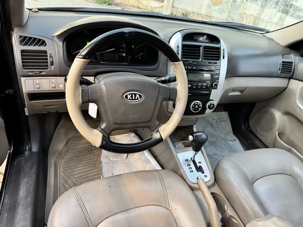 كيا سيراتو 2009 - صورة 3