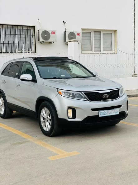 كيا سورينتو 2015