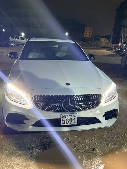 مرسيدس سي 300 2018 - صورة 4