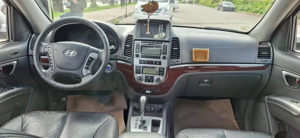 هيونداي سنتافيه 2010