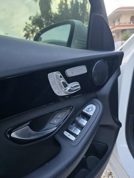 مرسيدس C200 2017