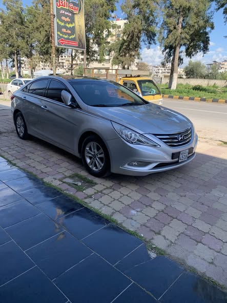 هيونداي سوناتا 2012 - صورة 1