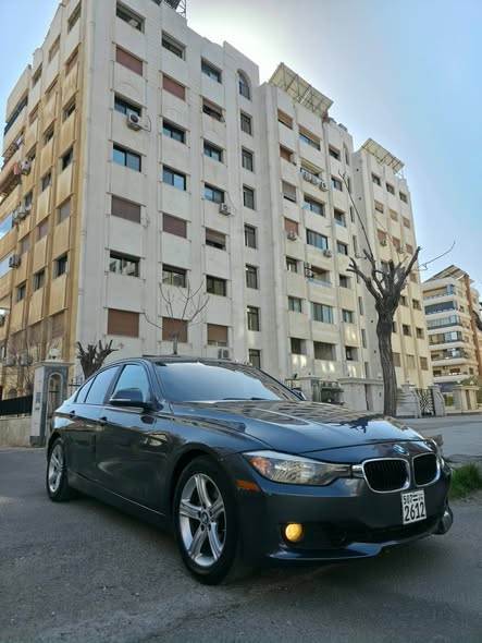 بي إم دبليو 328 2012 - صورة 1