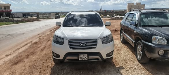 هيونداي سانتا في 2012