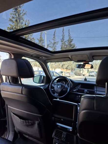 بي ام دبليو X5 2012 - صورة 4