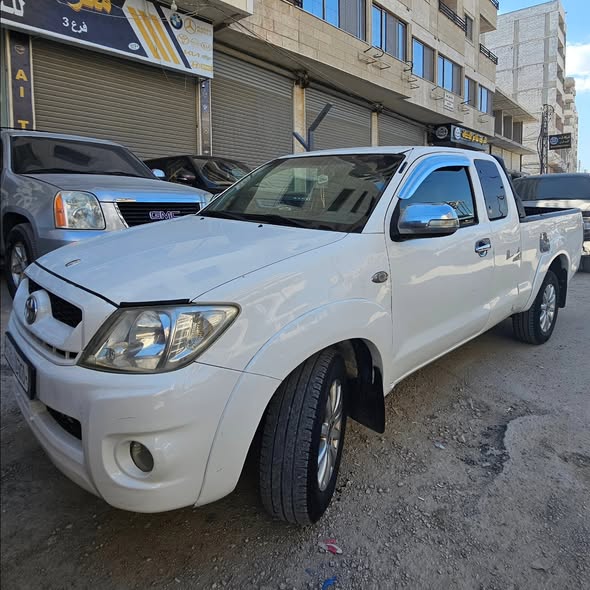 تويوتا هايلوكس 2010 - صورة 3