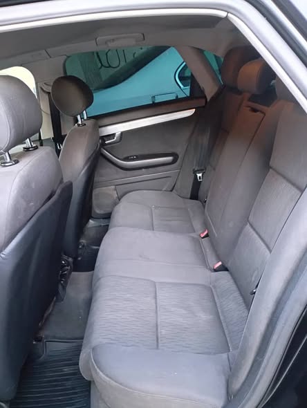 أودي A4 2007 - صورة 5