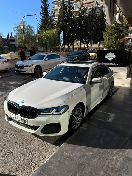 بي ام دبليو الفئة الخامسة 2019 - صورة 1