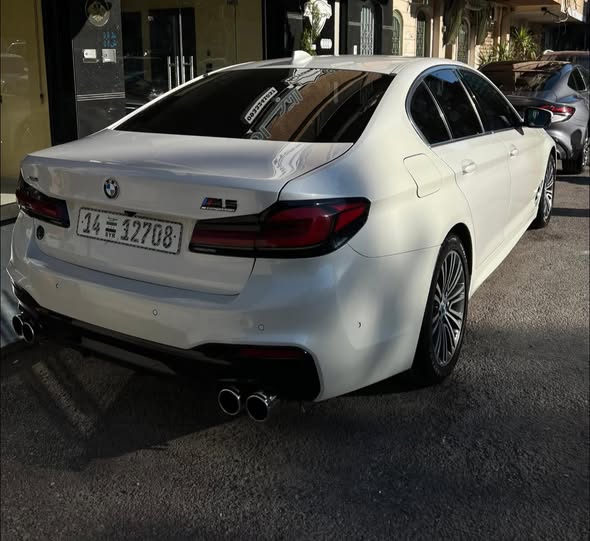 بي ام دبليو الفئة الخامسة 2019 - صورة 3