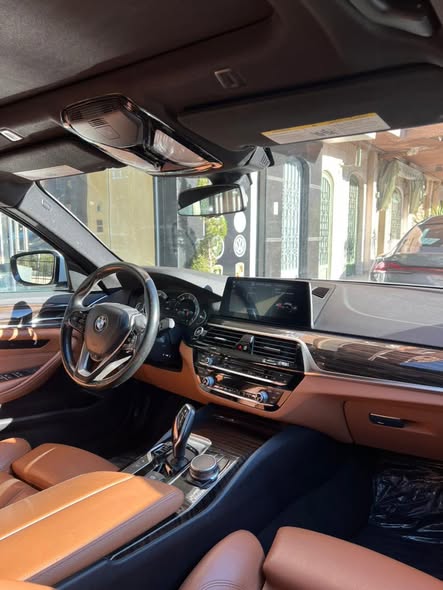 بي ام دبليو الفئة الخامسة 2019 - صورة 5