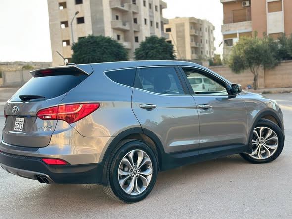 هيونداي سنتافيه 2013 - صورة 2