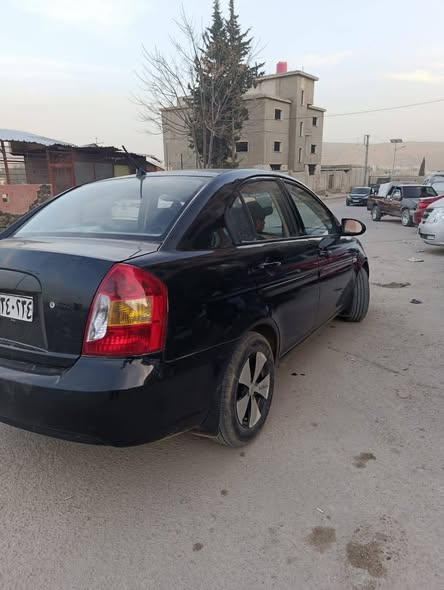 هيونداي فيرنا 2007 - صورة 3