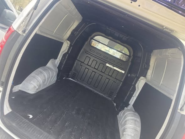 هيونداي H-1 2014 - صورة 4