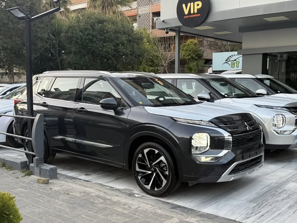 ميتسوبيشي أوتلاندر 2025 - صورة 4