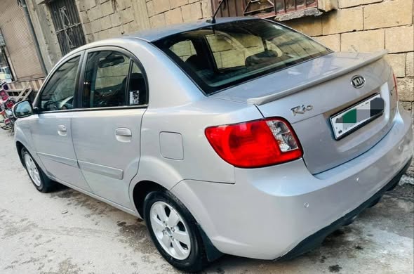 كيا ريو 2011 - صورة 5