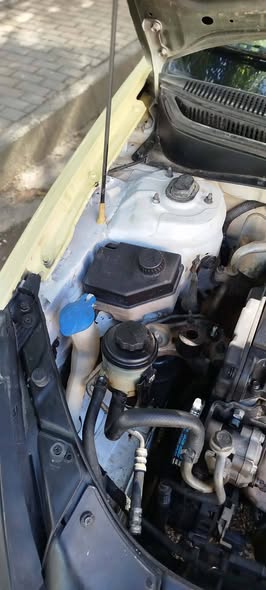 كيا ريو 2011 - صورة 2