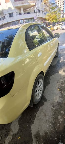 كيا ريو 2011 - صورة 5