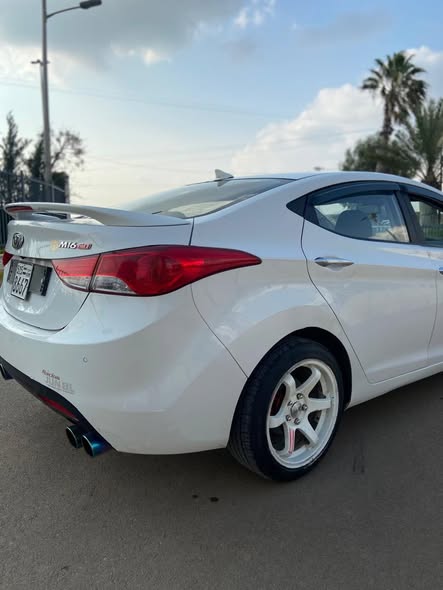 هيونداي النترا 2011