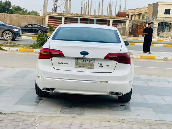 كيا كادينزا 2011