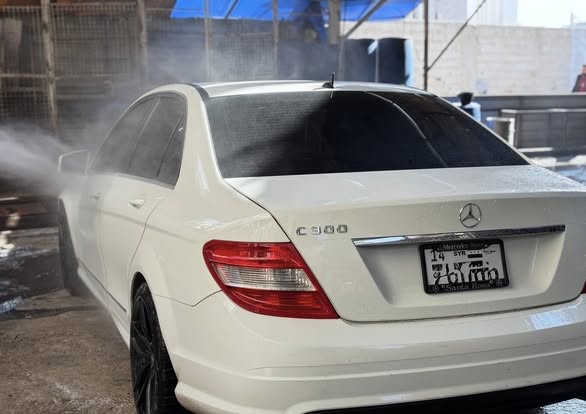 مارسيدس C CLASS 2012 - صورة 2