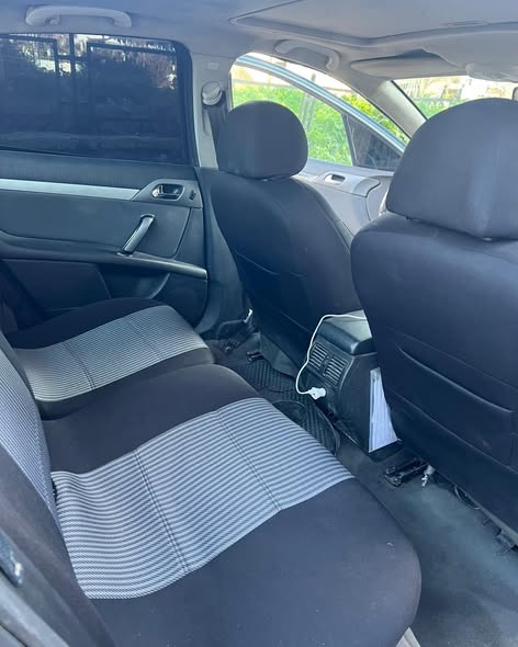 بيجو 407 2005 - صورة 3