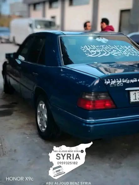 مرسيدس E300 1990 - صورة 2