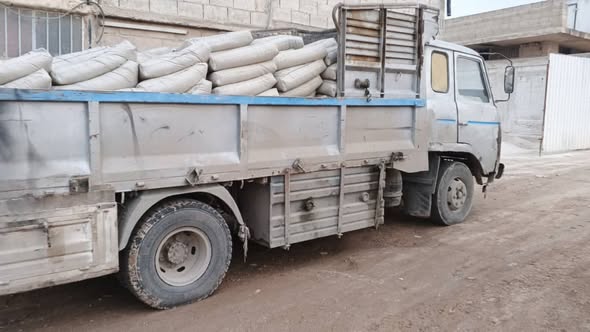 نيسان بيك اب 1984 - صورة 2