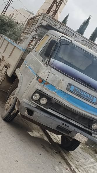 نيسان بيك اب 1984 - صورة 3